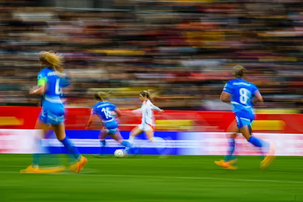 Chủ tịch VFF: Bóng đá nữ Việt Nam đặt mục tiêu bảo vệ ngôi vương SEA Games 33